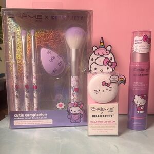 Hello Kitty Makeup Brush and Lip Balm Set